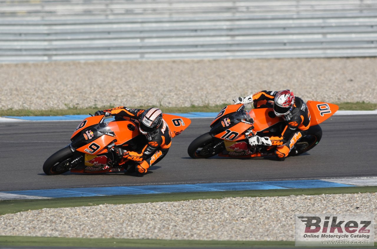 Big KTM 1190 rc8 r red bull picture and wallpaper from Bikez.com